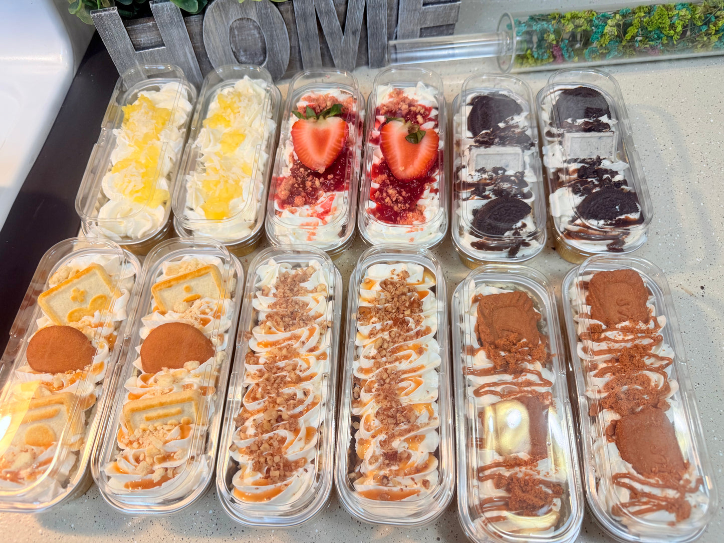 Strawberries Forever (Mini Cake)