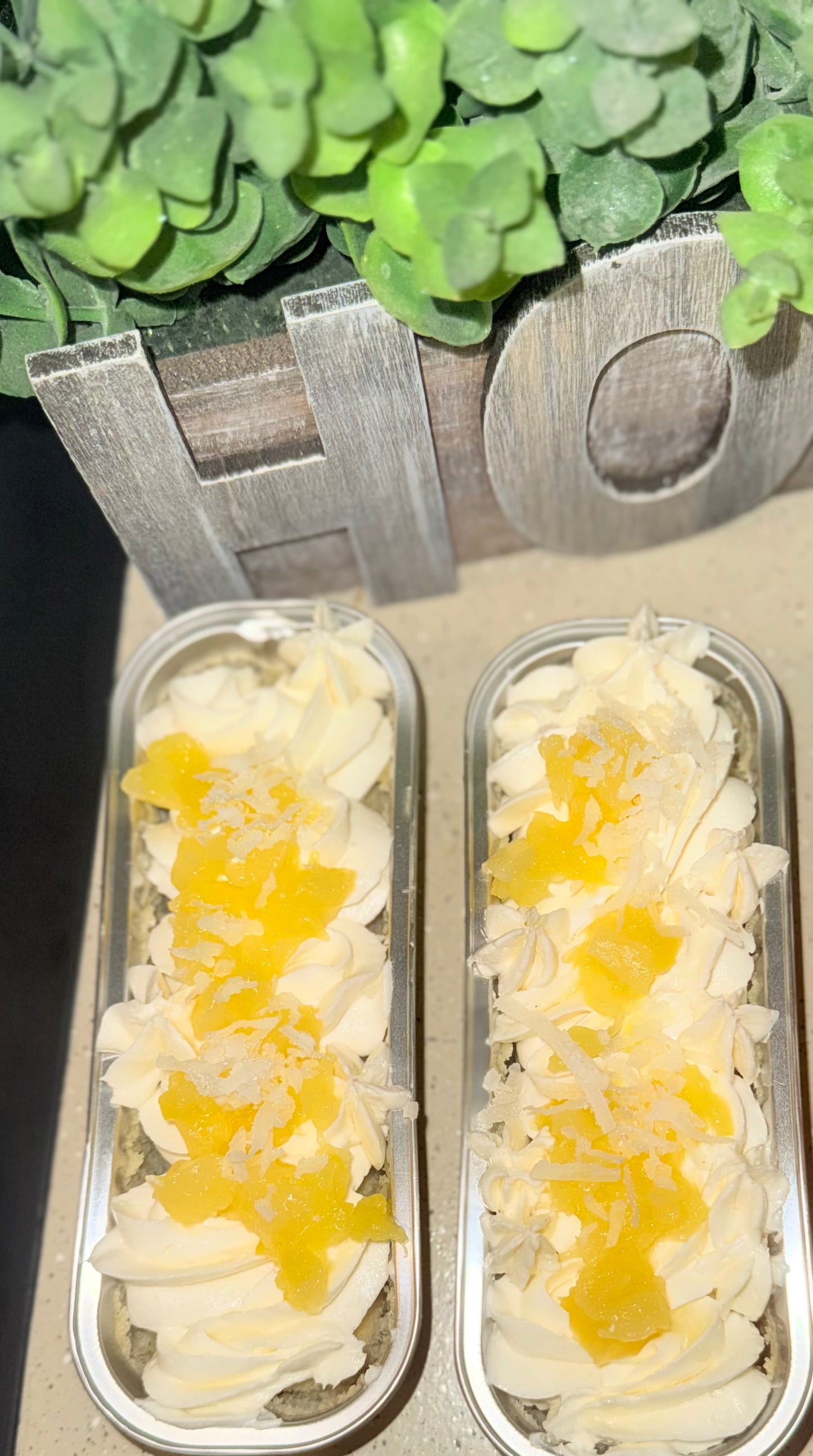 Malibu Breeze (Mini Cake)